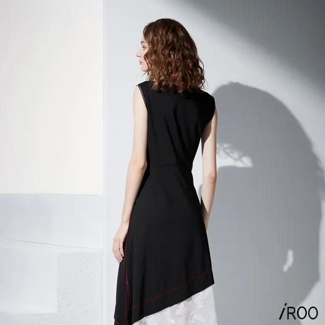 【iROO】蕾絲經典設計無袖洋裝