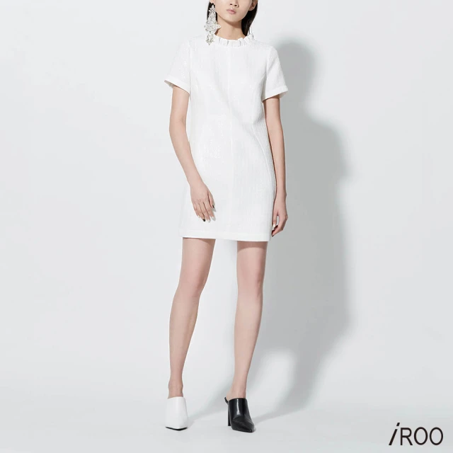 iROO 浪漫花領經典設計短袖洋裝