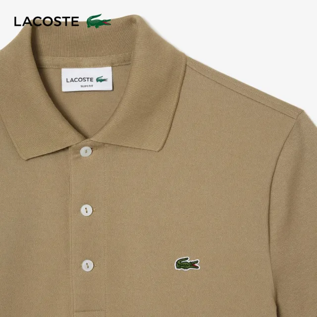 【LACOSTE】男裝-經典修身短袖Polo衫(卡其色)