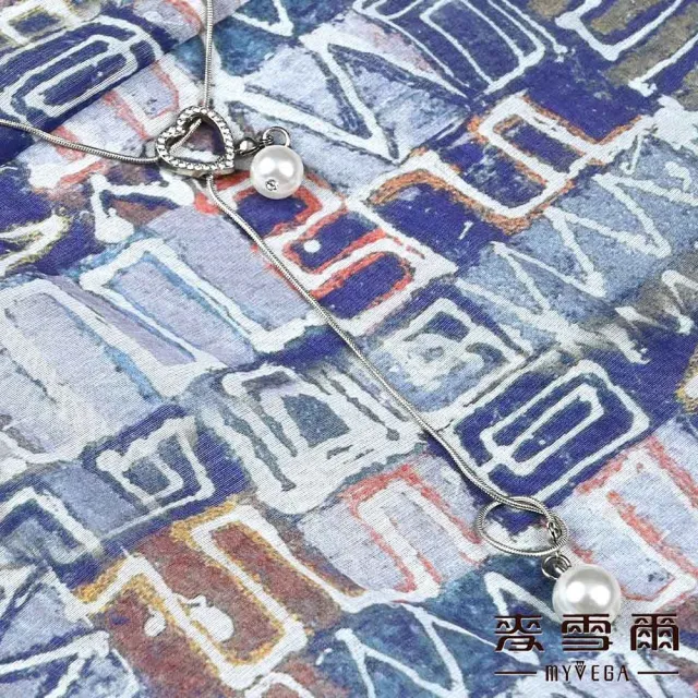 【MYVEGA 麥雪爾】幾何印花造型上衣-深藍(2024春夏新品)