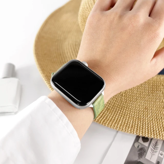Watchband Apple Watch / 全系列通用錶帶 蘋果手錶替用錶帶 細版圖騰 銀鋼扣 真皮錶帶(淺綠色)