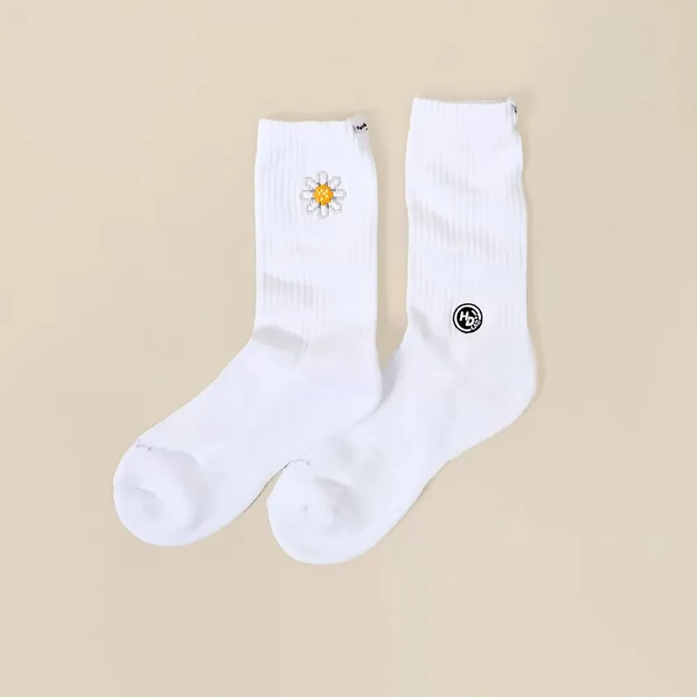 【HOWDE LAB】PIXEL 小雛菊 白 數位系列 銀離子 抗菌纖維 除臭襪 中高筒襪 長襪 造型襪