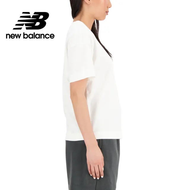 【NEW BALANCE】NB 簍空LOGO棉質短T_AWT33526SST_女性_牙白色(亞版 版型正常)