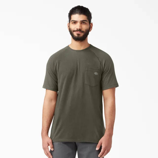 【Dickies】男女款橄欖綠吸濕排汗胸前口袋反光Logo休閒短袖T恤｜DK011769C32
