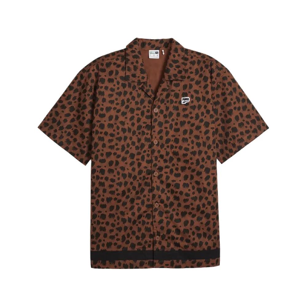 【PUMA】襯衫 Downtown Kitten 男款 棕 黑 寬鬆 開岔 豹紋 短袖上衣(624373-81)