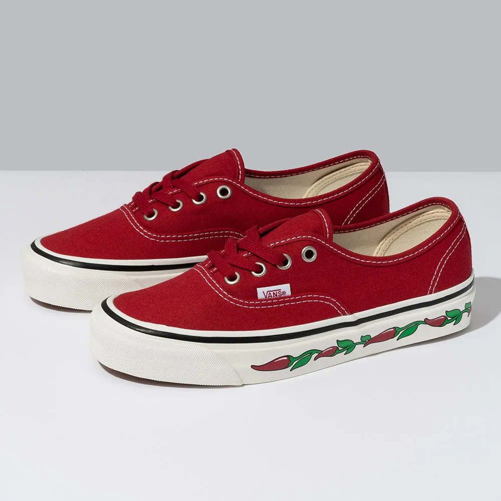 【VANS 官方旗艦】Authentic 44 DX 男女款紅色/辣椒圖案印花滑板鞋/休閒鞋