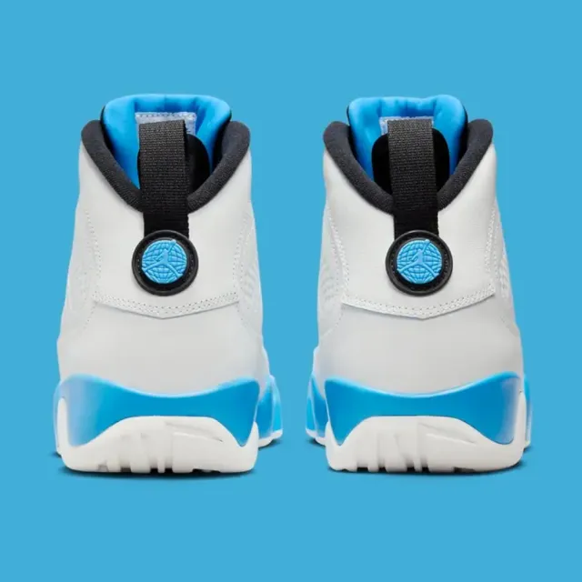 【NIKE 耐吉】休閒鞋 AIR JORDAN 9 RETRO POWDER BLUE 經典復刻 粉藍 男鞋 FQ8992-101