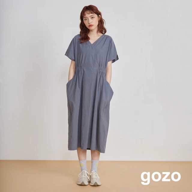 【gozo】天絲棉V領抽褶修身洋裝(兩色)