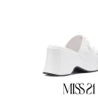 【MISS 21】精緻系蕾絲小花牛軟漆皮水台方頭厚底拖鞋(白)
