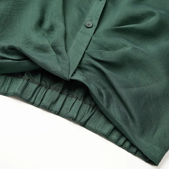 【OUWEY 歐薇】交疊半開襟襯衫上衣(深綠色；S-L；3241431501)