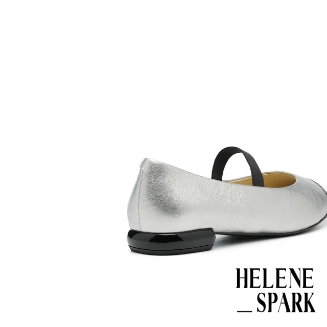 【HELENE_SPARK】優雅時髦鬆緊帶異材質瑪莉珍尖頭低跟鞋(銀)
