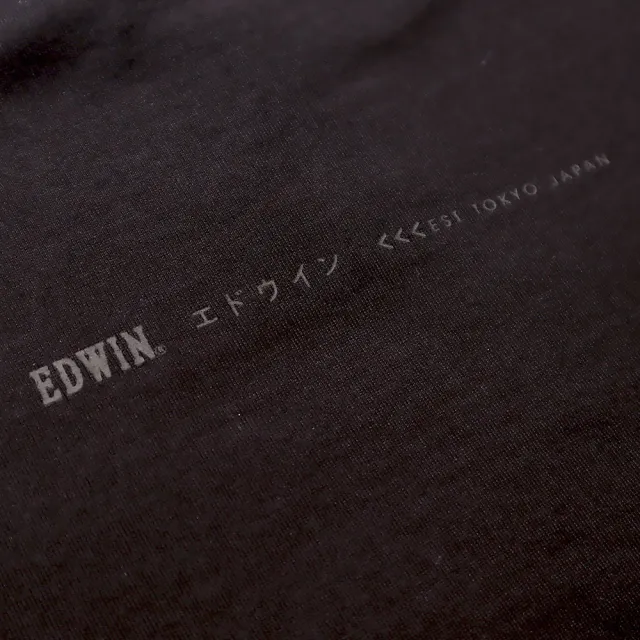 【EDWIN】男裝 人氣復刻款 賽車LOGO短袖T恤(黑色)