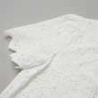 【OUWEY 歐薇】馬德拉孔洞蕾絲立領上衣(白色；S-L；3242321803)