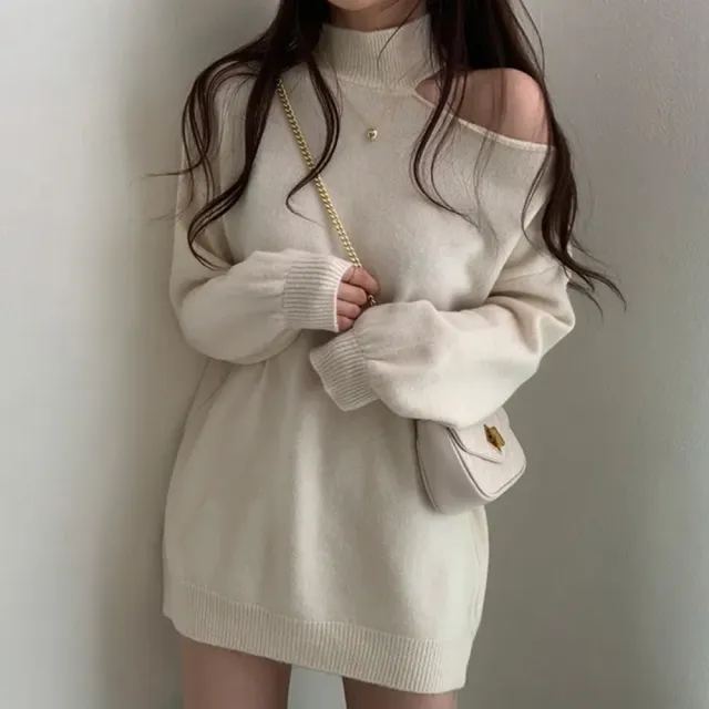 【D.studio】韓系氣質露肩針織上衣(毛衣 長袖上衣 女裝 衣服 寬鬆上衣 顯瘦上衣下半身失蹤 連衣裙 W325)