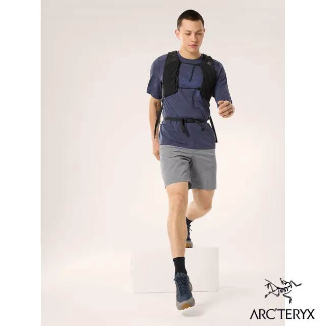 【Arcteryx 始祖鳥官方直營】男 Cormac Logo 快乾短袖圓領衫(雜黑寶石)