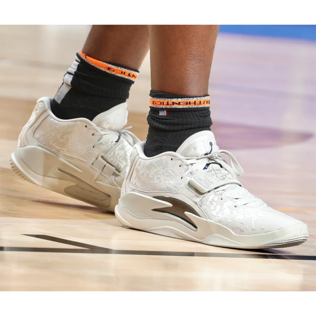 NIKE 耐吉 籃球鞋 運動鞋 柔軟 輕盈 包覆 AIR Z