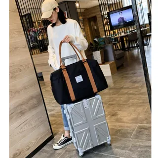 【西格傢飾】日系手提大容量旅行袋(防水包 防潑水 旅行包 行李袋 登機包 行李箱拉桿包 收納)
