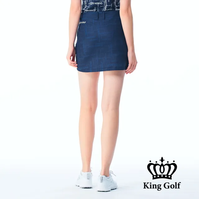 【KING GOLF】實體同步款-女款英文字印花底圖異色拼接A LINE短裙/高爾夫球裙(丈青色)