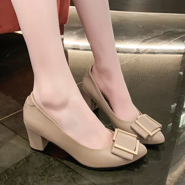 【baibeauty 白鳥麗子】MIT法式皮革方扣尖頭高跟包鞋(粗跟鞋)