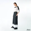 【iROO】黑白拼接單品上衣