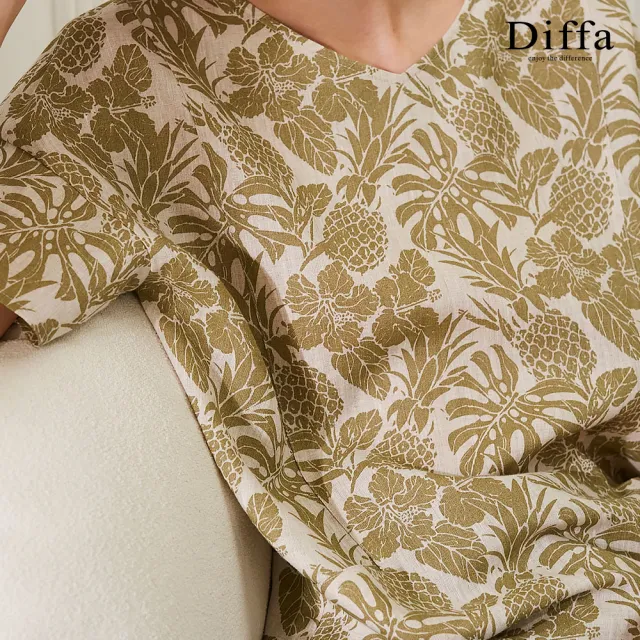【Diffa】復古綠花短袖上衣-女