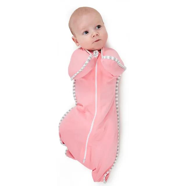 【Kori Deer 可莉鹿】嬰兒禮盒組-彈力棉質嬰兒蝴蝶型包巾+寶寶襪+紗布包巾(新生兒彌月禮盒)