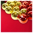 【摩達客】聖誕80mm紅金雙色亮面電鍍球18入吊飾組合(8CM)