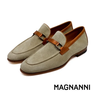 【MAGNANNI】西班牙質感麂皮低跟樂福鞋 淺棕色(25647-AV/CU)
