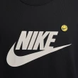 【NIKE 耐吉】短袖 上衣 T恤 運動 休閒 男 女 AS M NSW PREM SMILEY TEE GCEL 黑色(HJ3959010)