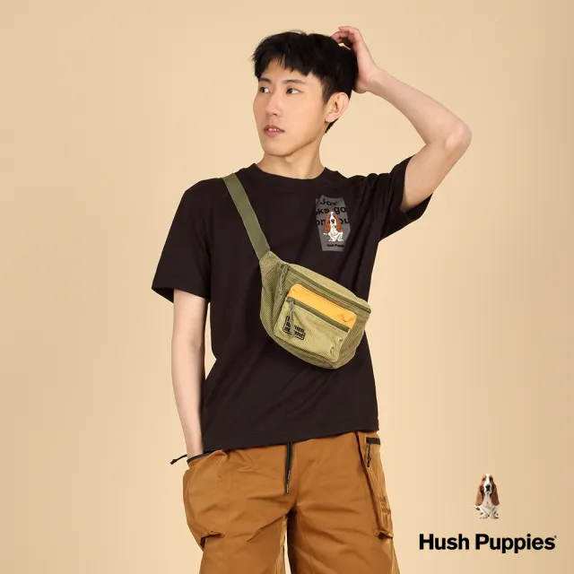 【Hush Puppies】男裝 T恤 簡約設計植絨印花文字刺繡狗寬鬆版短袖T恤(黑色 / 43111111)