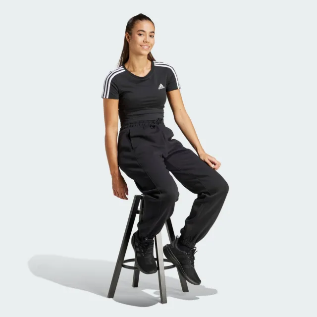 【adidas 官方旗艦】ESSENTIALS 短版短袖上衣 女 IR6111