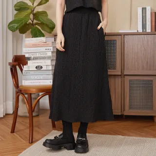 【gozo】皺皺織紋彈性圓裙(黑色)
