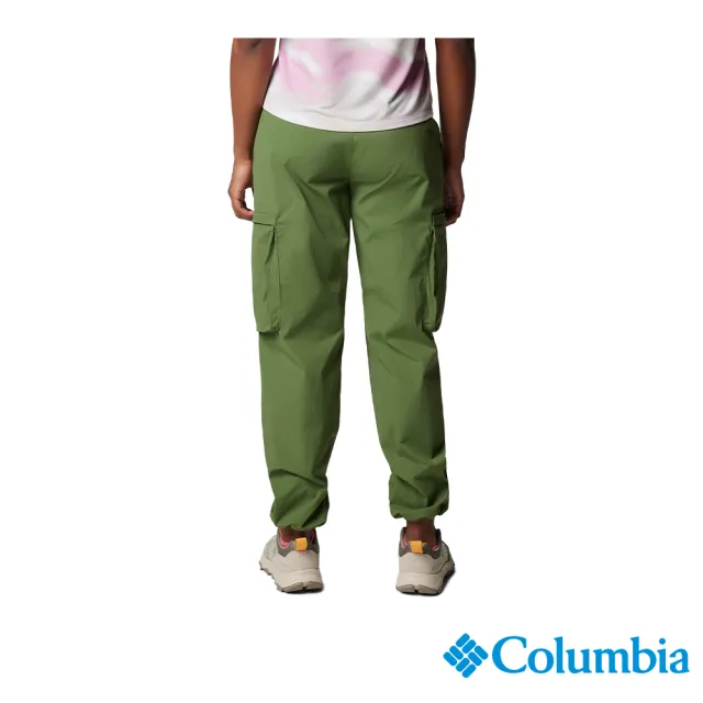 【Columbia 哥倫比亞 官方旗艦】女款-Boundless Trek™防曬UPF50防潑口袋長褲-黑綠色(UAR94250GR/IS)