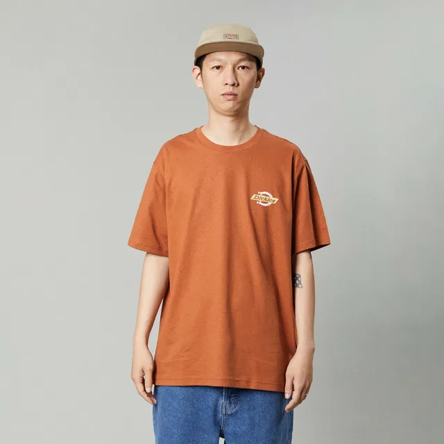 【Dickies】男女款摩卡棕純棉品牌經典Logo印花舒適柔軟短袖T恤｜DK012962H16