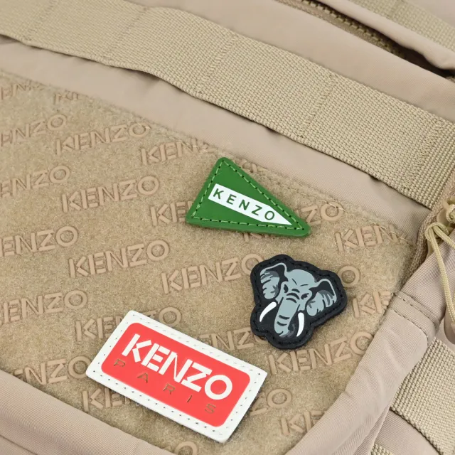 【KENZO】簡約徽章LOGO織帶飾邊商務包旅用包後背包(卡其 大款)