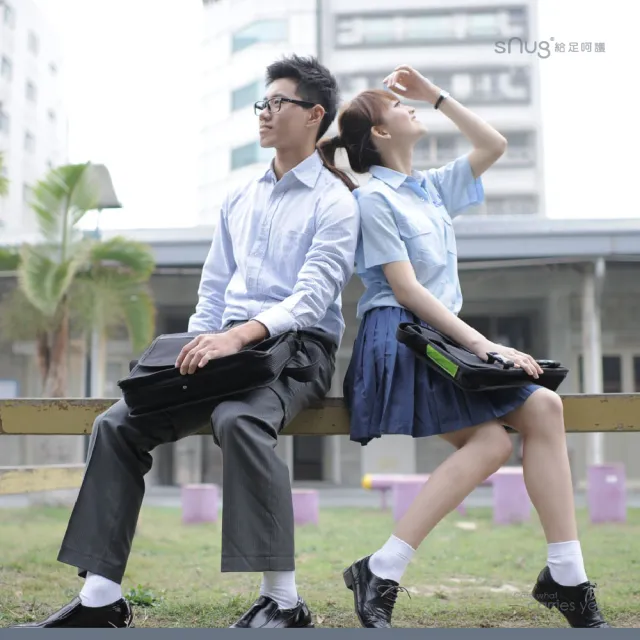 【sNug 給足呵護】6雙組頂級學生除臭襪-白灰色(學生襪/襪筒白色/襪底灰色/上學必備/10秒除臭襪)