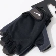【NIKE 耐吉】黑色 魔鬼氈 腕帶 男用 基礎 健力 手套 重量 訓練 健身 半指 手套 NLGC5057MD