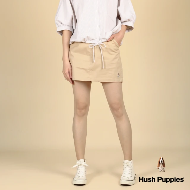 Hush Puppies 女裝 褲裙 素色刺繡小狗後鬆緊褲裙(卡其 / 43222103)