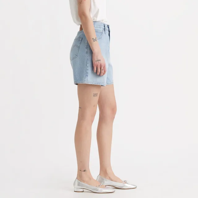 【LEVIS 官方旗艦】女款 Baggy中腰膝上寬鬆直筒丹寧牛仔短褲 人氣新品 A9311-0000