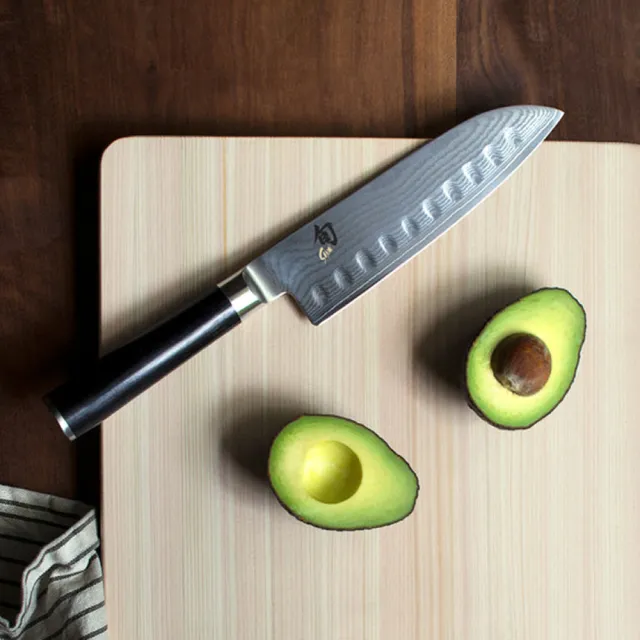 【KAI 貝印】旬 Shun Classic 日本製高碳鋼高級波紋三德鋼刀 主廚刀 17.5cm DM-0718(菜刀 高品質 料理刀)