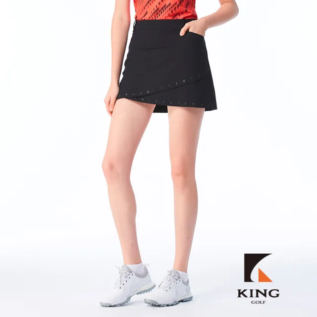 【KING GOLF】實體同步款-女款個性鉚釘雙層拼接剪裁素面修身A LINE短裙/高爾夫球裙(黑色)