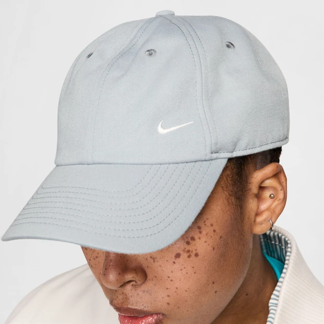 NIKE 耐吉 帽子 男女款 棒球帽 運動帽 遮陽帽 U NK CLUB CAP U CB SM SWSH L 灰 FZ5698-002