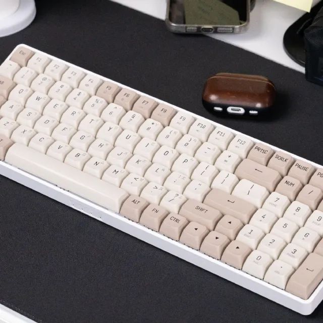 【darkFlash】GD100 熱插拔 中文 無光版雙模機械鍵盤-奶咖色