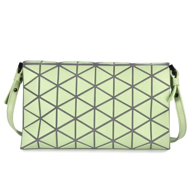【ISSEY MIYAKE 三宅一生】TONNEAU MATTE 霧面幾何菱格翻蓋手拿/斜背包(-淺粉綠色)