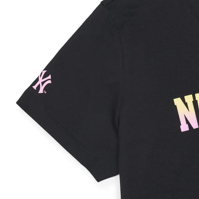 【MLB】女版短袖T恤 Varsity系列  紐約洋基隊(3FTSV1443-50BKS)