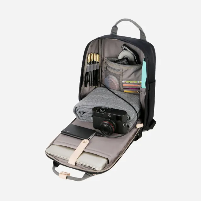 【Nordace】雙11 Eclat 黑色輕巧耐用後背包/書包/電腦包 ND1011-1(日常及旅行上班上學)
