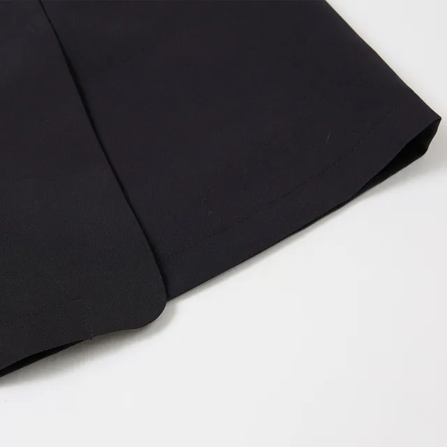 【ILEY 伊蕾】縫珠小蓋袋活片褲裙(黑色；M-XL；1242312427)