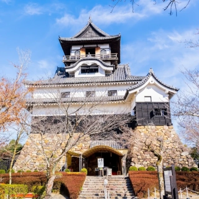 【喜鴻假期】【樂遊北陸５日】國寶犬山城、金澤兼六園、白川鄉合掌村、金澤兼六園、三光稻荷神社