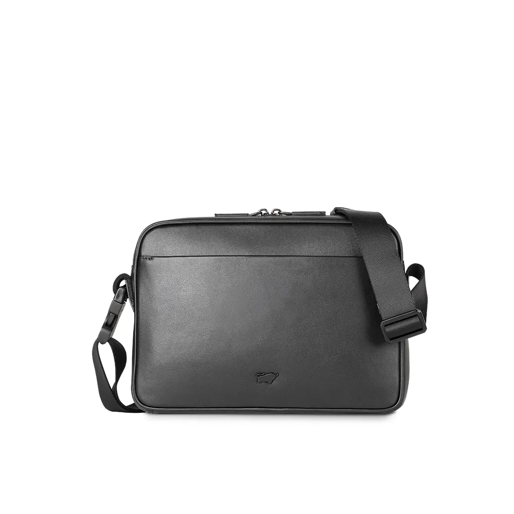 【BRAUN BUFFEL 德國小金牛】台灣總代理 海斯 橫式斜背包-黑色(BF533-TW62-BK)