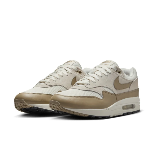 NIKE 耐吉 慢跑鞋 男鞋 運動鞋 緩震 氣墊 AIR MAX 1 ESS 卡其 FZ5808-001